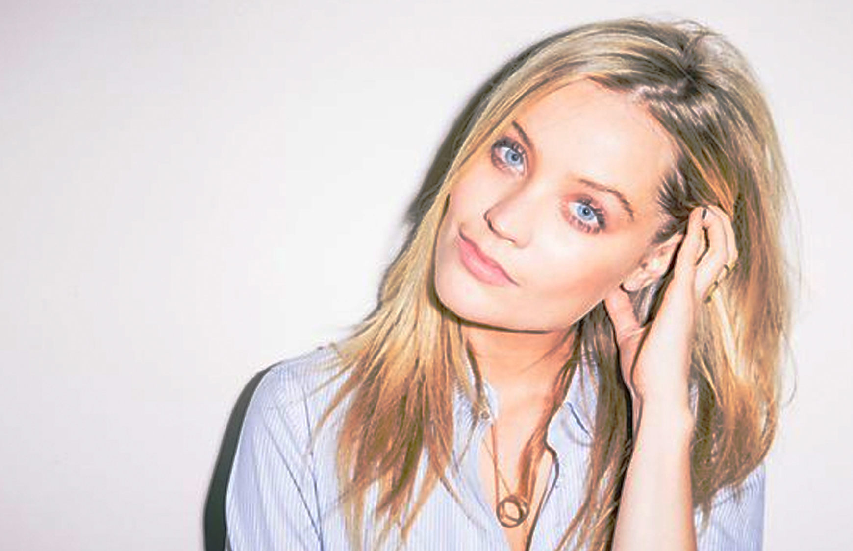 Laura Whitmore bags new 'Sunday Session' show on BBC Radio 5 live as she breaks into radio for the first time
