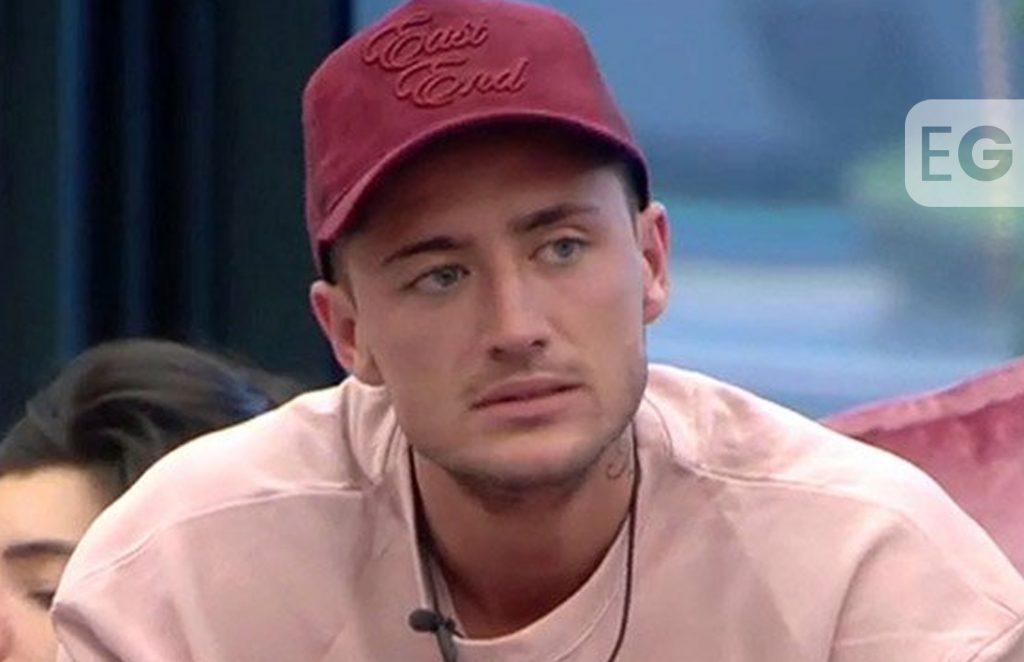 Stephen Bear arrested at airport after revenge porn claims